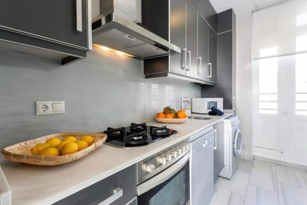 San Vicente Apartment บาเลนเซีย ภายนอก รูปภาพ
