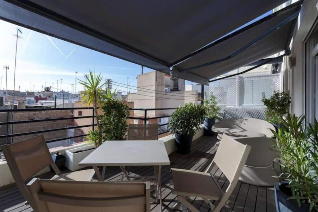 San Vicente Apartment บาเลนเซีย ภายนอก รูปภาพ